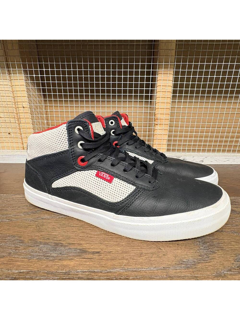 Vans OTW Bedford LS Black Moon Men's Leather High-Top Sneakers Size 9